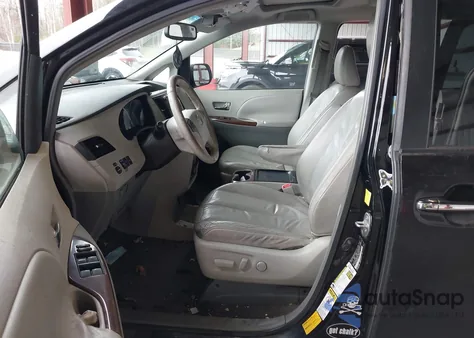 2011 Toyota Sienna Xle from USA, damaged, VIN 5TDDK3DC0BS017351